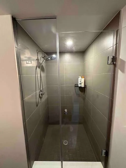 Entire Condo Downtown Toronto + Gym - Yorkville 0*,  Canada