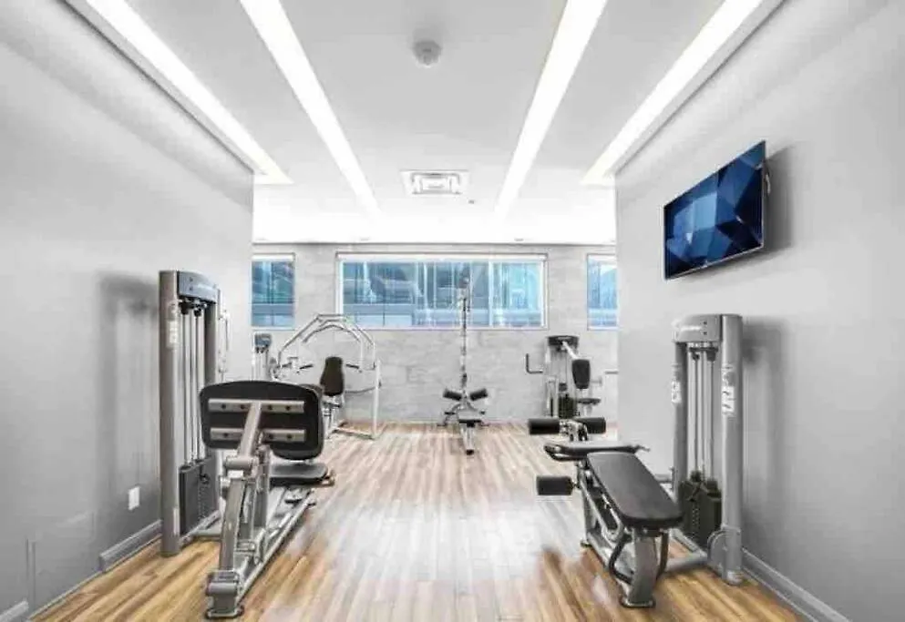 Apartment Entire Condo Downtown Toronto + Gym - Yorkville