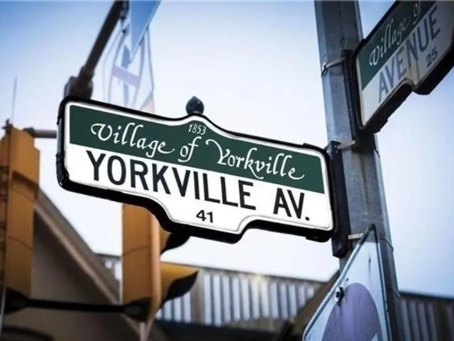 Entire Condo Downtown Toronto + Gym - Yorkville 0*,